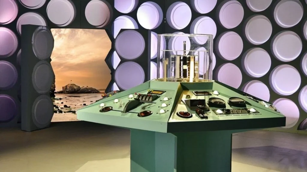Doctor Who (1963) - Planet of the Capes TV Show review
